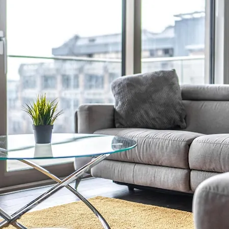 Stunning 2 Bedroom Apartment In Tower Hill London Exterior photo